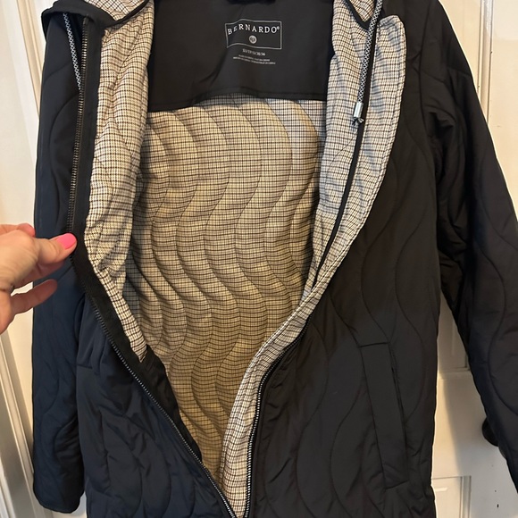Bernardo Wave Quilted Swing Coat Black Size XS - Picture 10 of 16